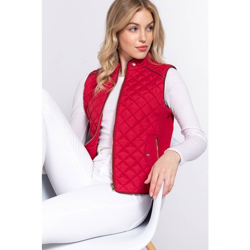 HORSE HEAD QUILTED PADDING VEST: RED